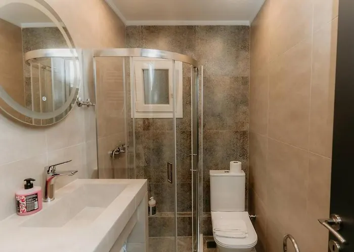 Satus Finem Egnatia's Luxury *