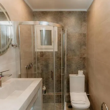 Satus Finem Egnatia's Luxury *
