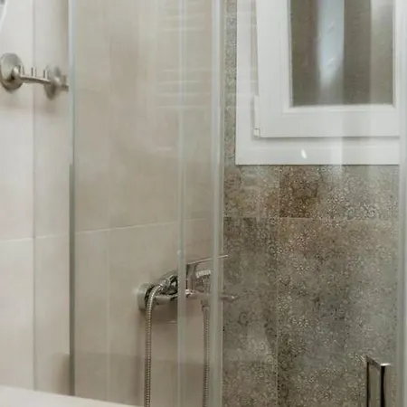 Satus Finem Egnatia's Luxury Apartment